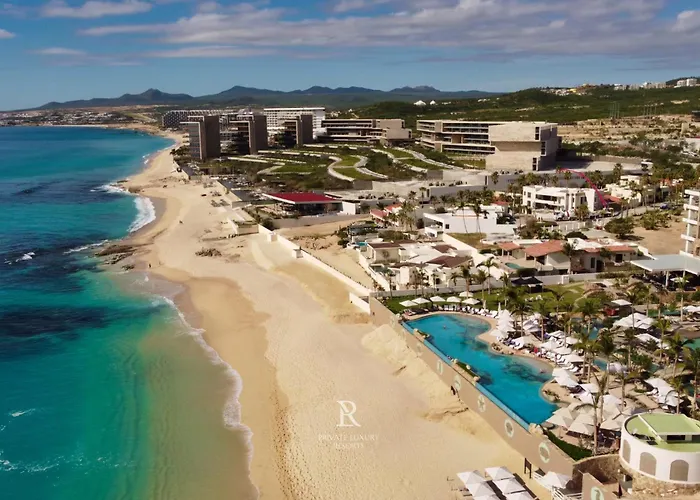 Three Bedroom Penthouse Oceanfront Suite - Villa La Valencia *