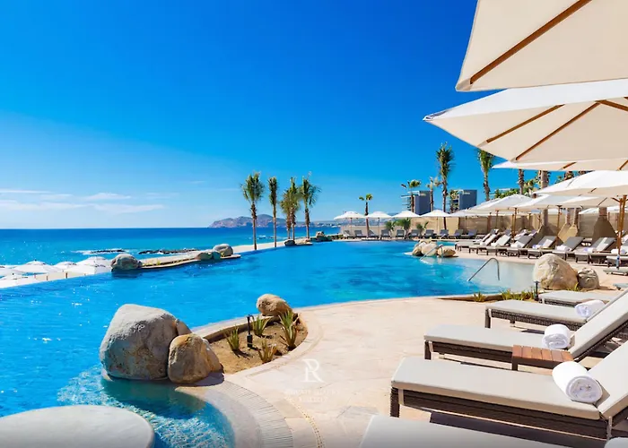 Three Bedroom Penthouse Oceanfront Suite - Villa La Valencia