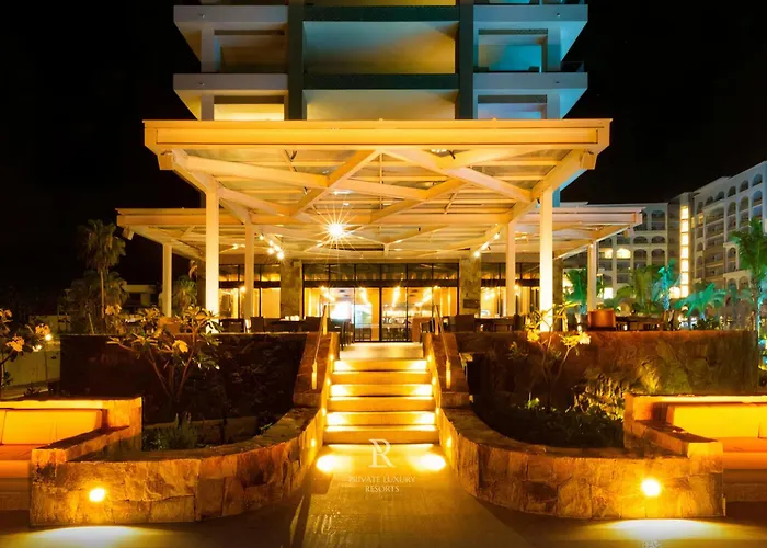 Three Bdr Penthouse Ocean Front-villa La Valencia * Cabo San Lucas