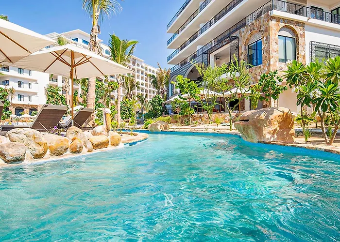 Resort Three Bdr Penthouse Ocean Front-villa La Valencia *