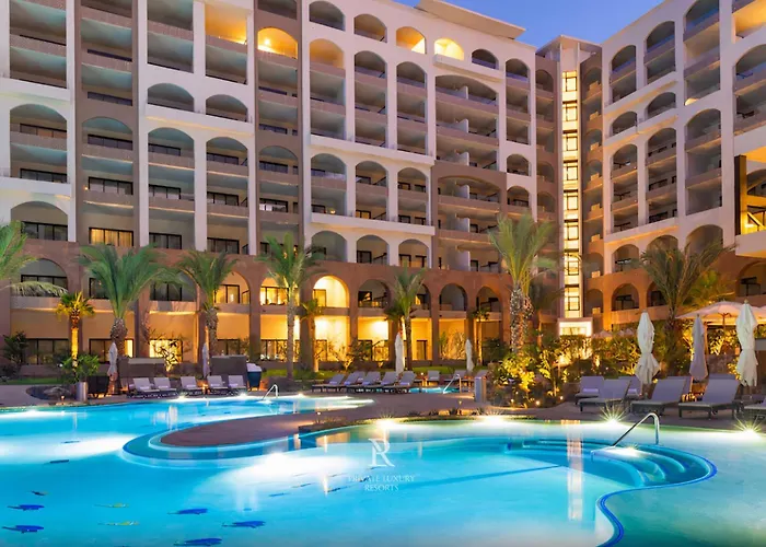 Three Bdr Penthouse Ocean Front-villa La Valencia Resort