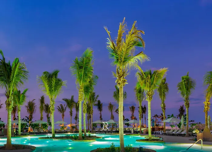 Three Bdr Penthouse Ocean Front-villa La Valencia
