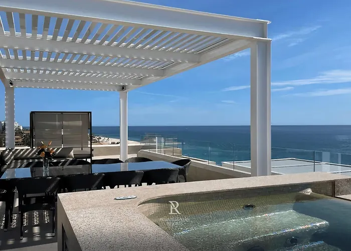 Three Bedroom Penthouse Oceanfront Suite - Villa La Valencia Resort